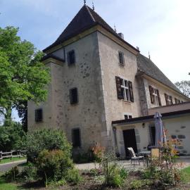 Grand gite Chateau