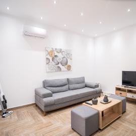Kyra's Luxury Suites 4