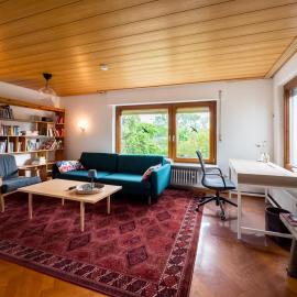 Sunroom 2 Bed Apartment West Town B17