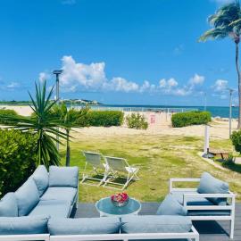Côté Mer Wonderfull 2 bedrooms beachfront Nettle bay Beach Club