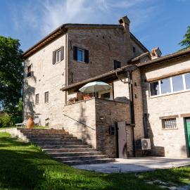 Cà Guiduccio, hotel in Fermignano