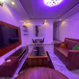 Grace court apartments, hotel u gradu Alimosho