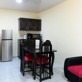 p1 Apartamentos Petenchel, por Aeropuerto Flores Peten