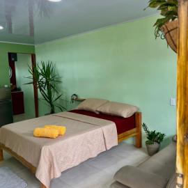 Pura Vida Estudio with Pool, hotel a Puerto Jiménez