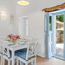 Vrakhnós में, होटल Livadia Serenity House