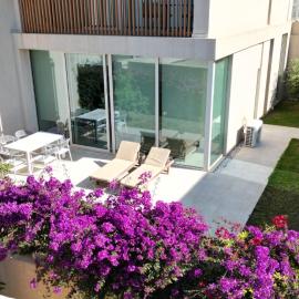 Green Coast Palasa Sun Terrace, Villa 110A, hotel in Palasë