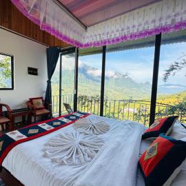 Dinh Sapa Trekking & Homestay, hotell i Lào Cai