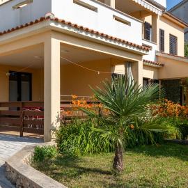 Apartments Snjezana by El-Pi Tours