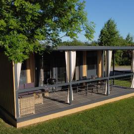 SeeRuhe - Mobilheim Grosssteinbach, hotel in Grosssteinbach