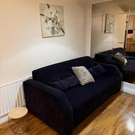 Cozy Two Bedroom in Welling, hotel in Plumstead