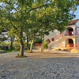 Villa Kučan, hotel in Porat