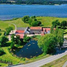 Aamølle Gæstgiveri、Hadsundのホテル
