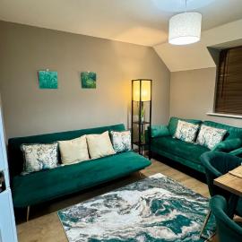 Emerald dream house