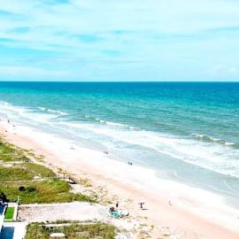 Quiet direct oceanfront 2 bed 2 bath condo w/pool, hotel a Ormond Beach