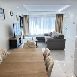 Relax and Stay in Praia Spacious 3bdr Apartment, hotel di Praia