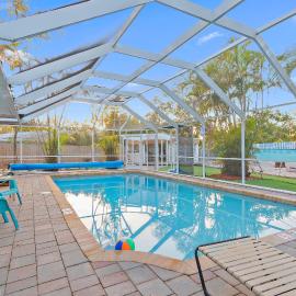 5 Bed Heated Pool Largo, Seminole FL 2 mi Indian Rocks Beach , Pets, Game room