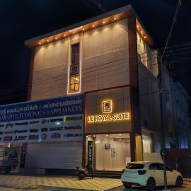 Le Royal Suite, hotel in Udumalaippettai