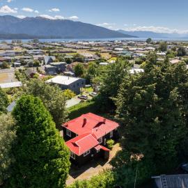 Fiordland Hideaway - Te Anau Holiday Home, Hotel in Te Anau