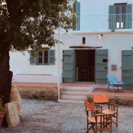 Villa Mare with Sea and Mountain View, hotel in Orga