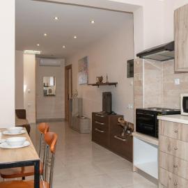 Nerida Beach Apartment, hotel a Lampi