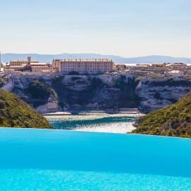 Hôtel Cala di Greco, hotel u gradu Bonifacio