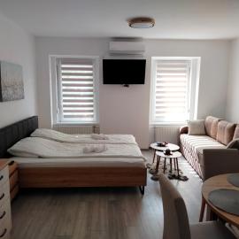 Apartmani Srce Vršca, хотел в Вършац