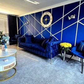 Luxury Modern Comfy 3BR House Contractors Family, hotel v mestu Kettering