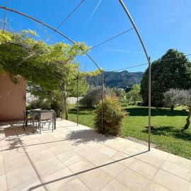 Casa du Luberon, hotel u gradu Maubec