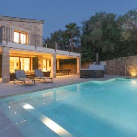 Villa Can Menut Nou, hotell i Pollença