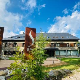 Aparthotel Siente Boí & SPA, hôtel à Pla de l'Ermita