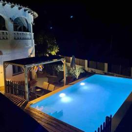 Studio Apartment in Beautiful Chalet, Finca FAZ, viešbutis mieste Chavėja