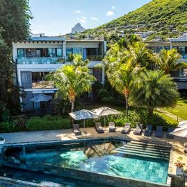 Esplanade by Horizon Holidays, hotel a Tamarin