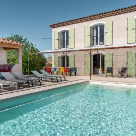 Viesnīca Bastide 13 couchages - PADEL - juillet-Août à la semaine - Domaine de la Louve pilsētā Kotiņaka