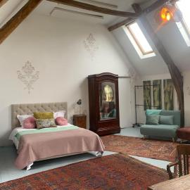 Artist Studio Gite, hotel em Foissac