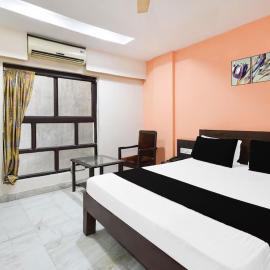 Super Townhouse OAK MSB SCHOOL, hotell i Secunderābād