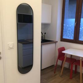 La Tronche studio climatisé wifi proche CHU, hotel u gradu La Tronche
