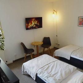 Aparthotel Zur Linde - by Willms & Schömer eG, hotel en Euskirchen