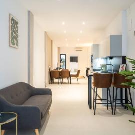 Apt new Mestalla | jacuzzi | billar | ping pong