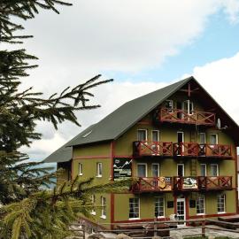 Robert Hotel, hotel i Drahobrat