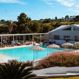 Nu Aria Taunus Relais, hotel em Numana