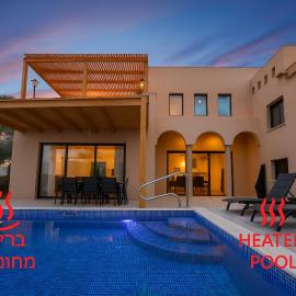 וילה רוני בריכה מחוממת Villa Roni Heated pool