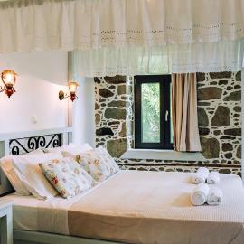 Rodakas Rooms-Iasonas, hotel in Kondiás