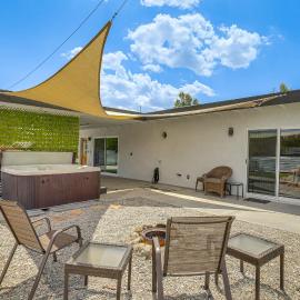 By Joshua Tree! 'Serenity on Sage' Home w/ Hot Tub