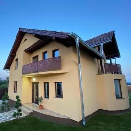 Casa Casy, khách sạn ở Oradea