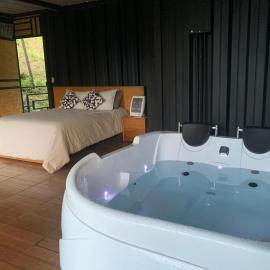 Cabañas Ecologe BLESS, hotel a Chiquinquirá