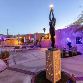 MI KASA HOT SPRINGS Clothing Optional,420 Friendly,Adults Only,, hotel a Desert Hot Springs