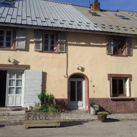 Chez Jacquie et Fifi, hotel in Mont-Dauphin
