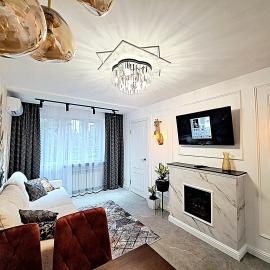 Apartments Marin у ТРЦ Никольский в центре, hotel u Kharkovu