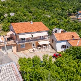 Apartments and rooms Bionda, hotel in Senj