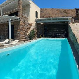 Eλιά, hotel u gradu Melissaki